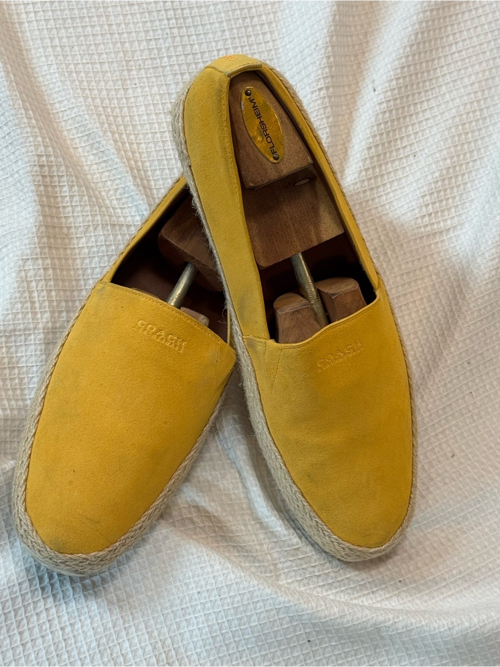 Coach espadrels Men's Yellow Suede Espadrille Slip-Ons 10.5